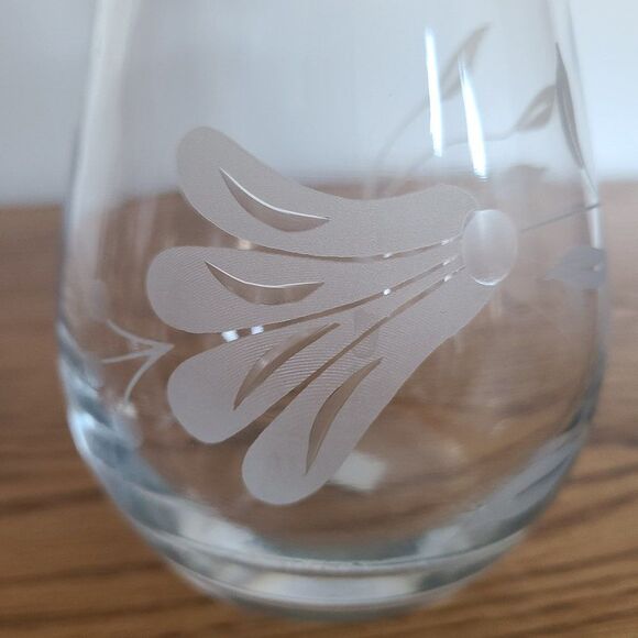 Pasabahce Floral Etched Glass Vase  |  Made in Turkey  |  Beautiful! - Picture 5 of 14